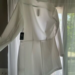 Elegant White Long-Sleeve Dress
